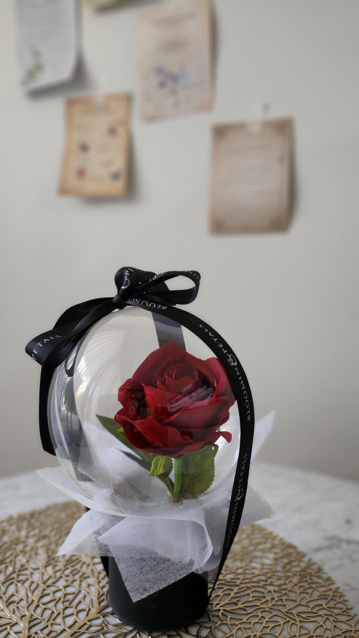 Single Rose balloon round box