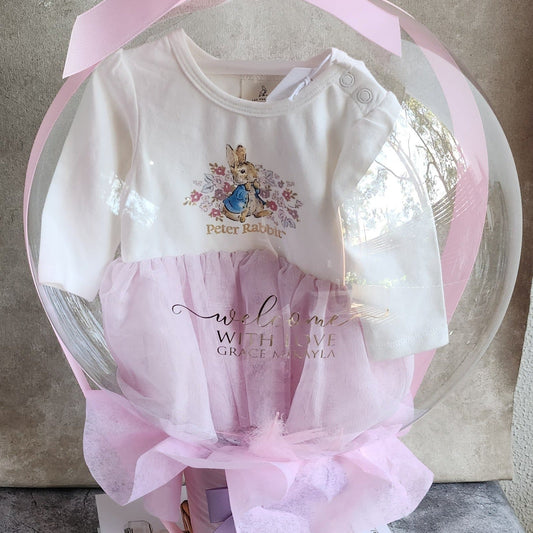 Baby gift set for welcoming baby