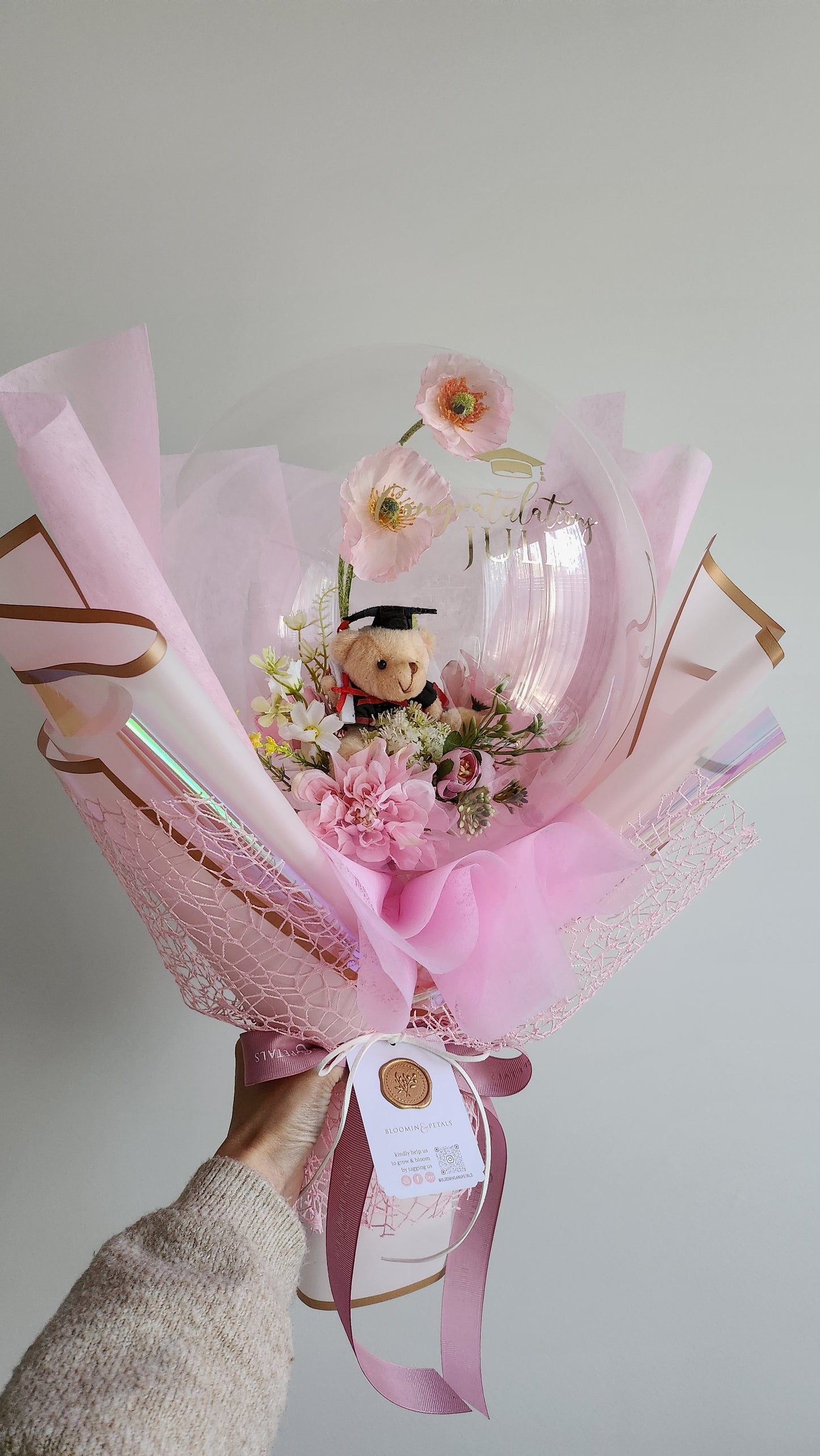 MEDIUM Flower Balloon Graduation bouquet