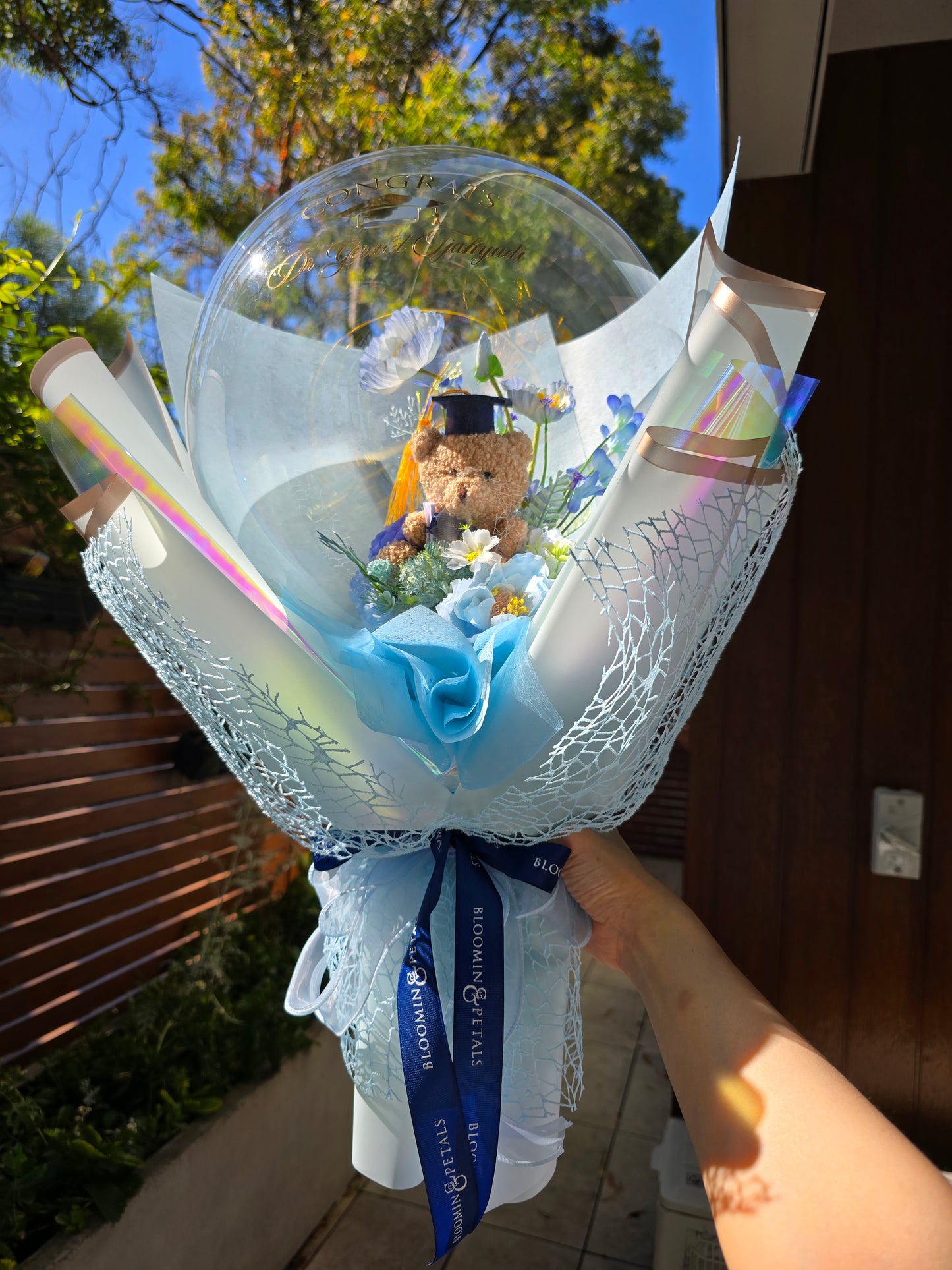 MEDIUM flower balloon graduation bouquet
