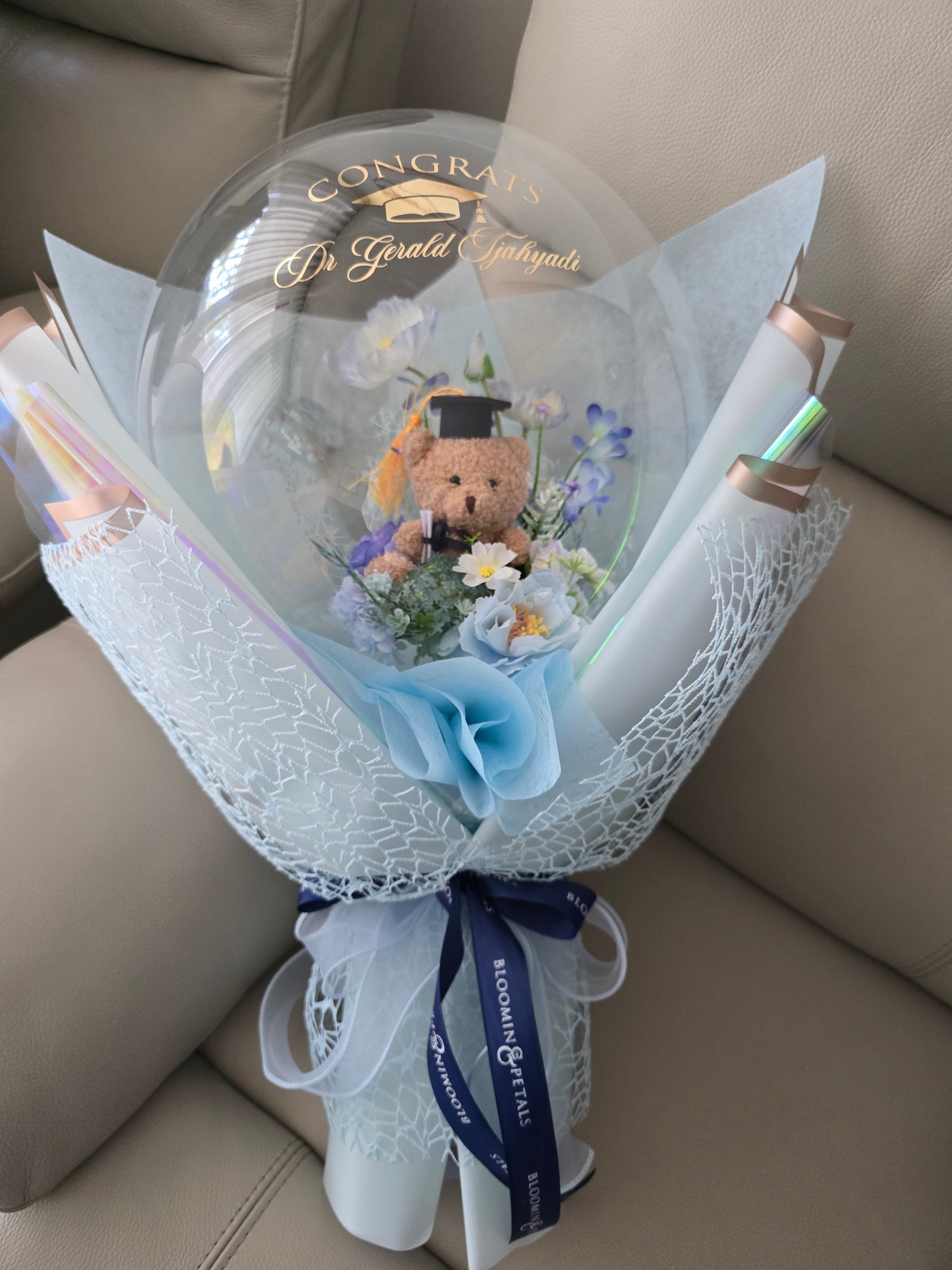MEDIUM flower balloon graduation bouquet