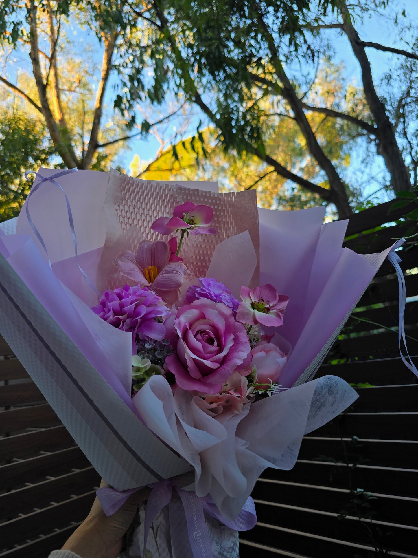 Elegant Rose Silk flowers arrangement bouquet (medium size)