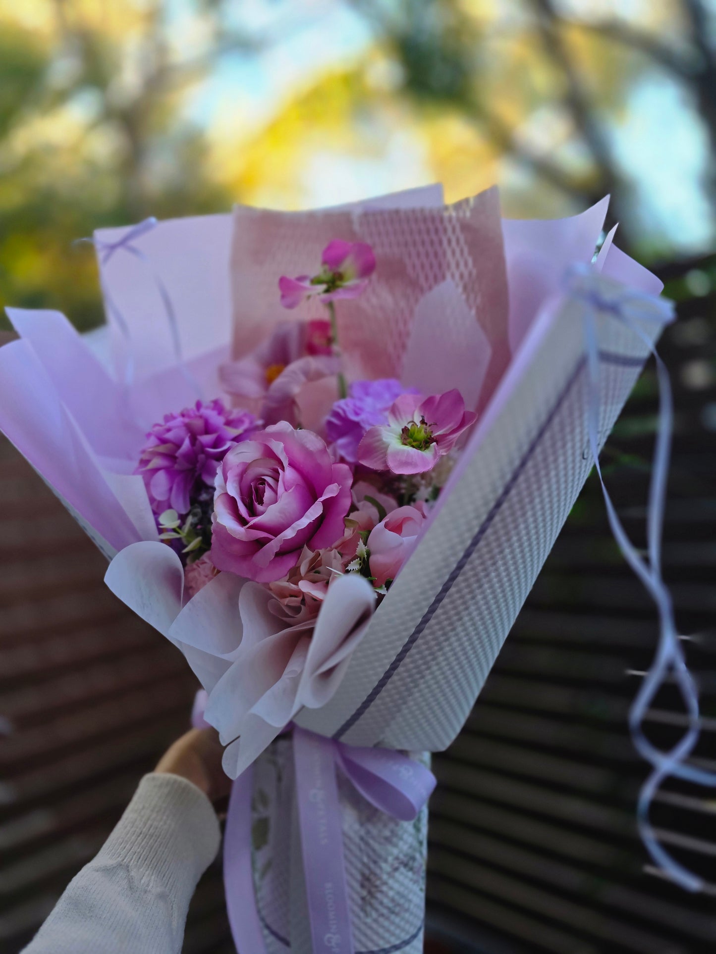 Elegant Rose Silk flowers arrangement bouquet (medium size)