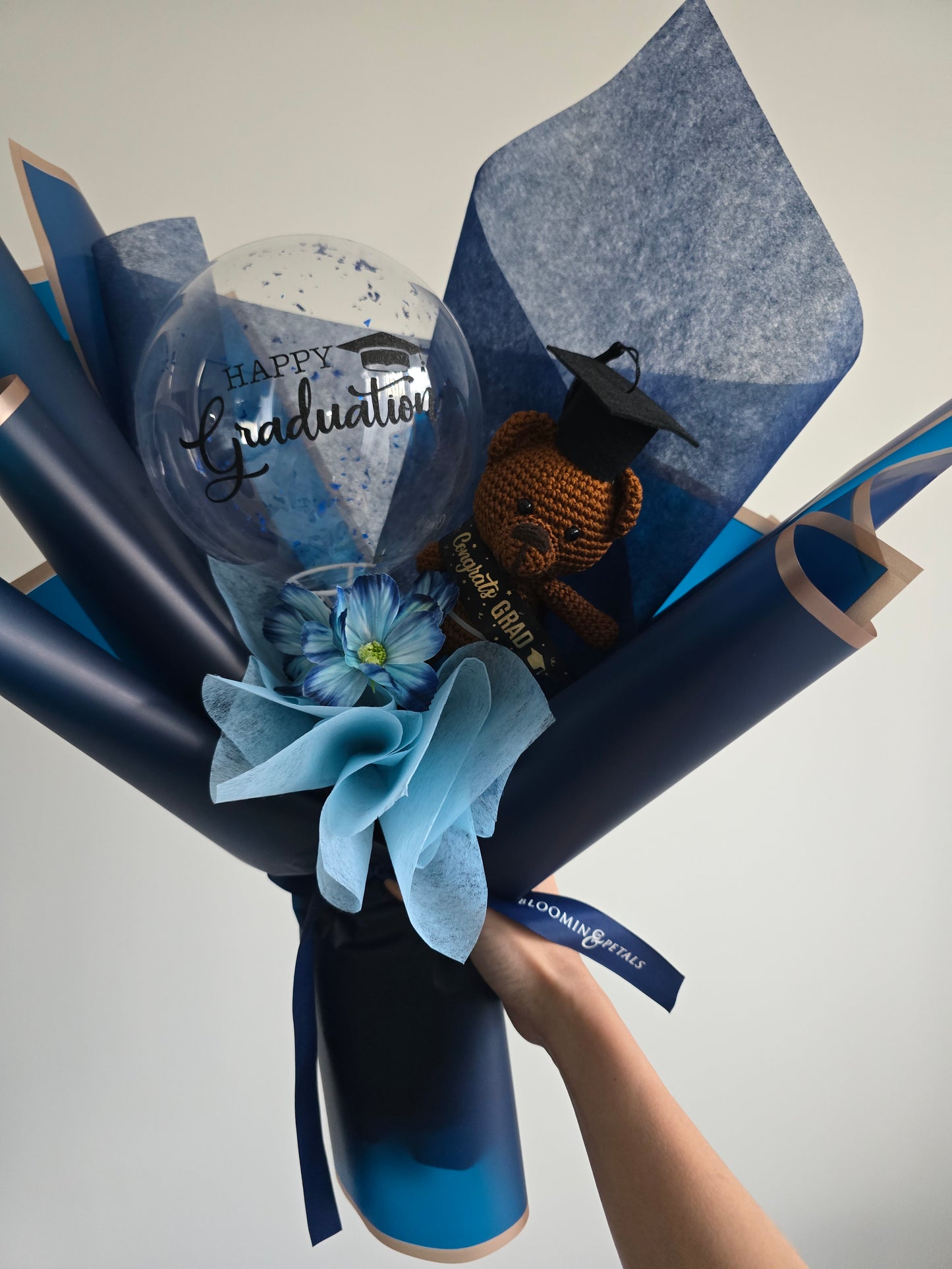 Crochet teddy bear with balloon perfect bouquet for your graduation