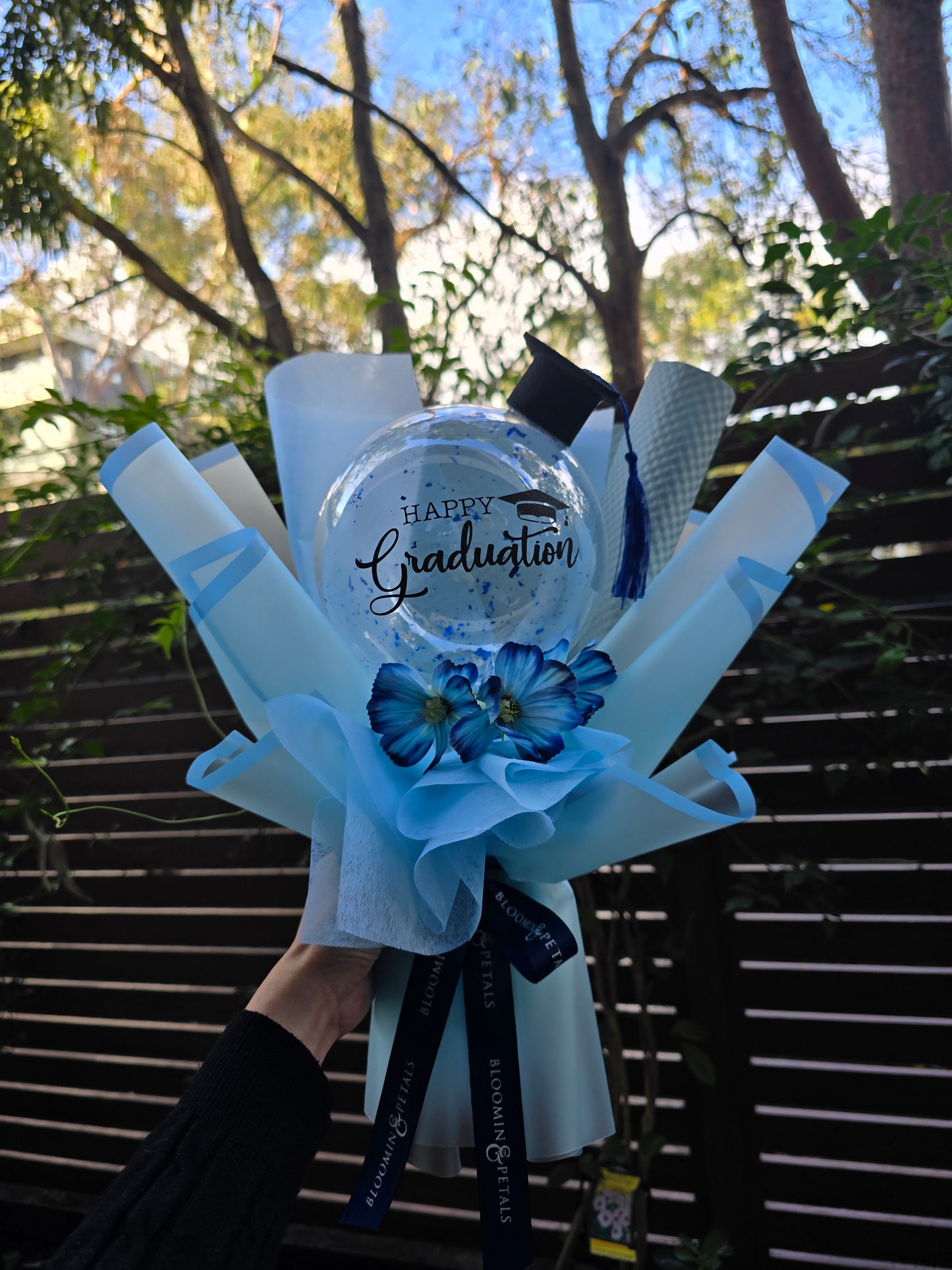 Blue Graduation Balloon Bouquet with Artificial Flowers & Cap – Handmade Class of 2025 Gift | Buy 3 or 6 Bundles to Save More