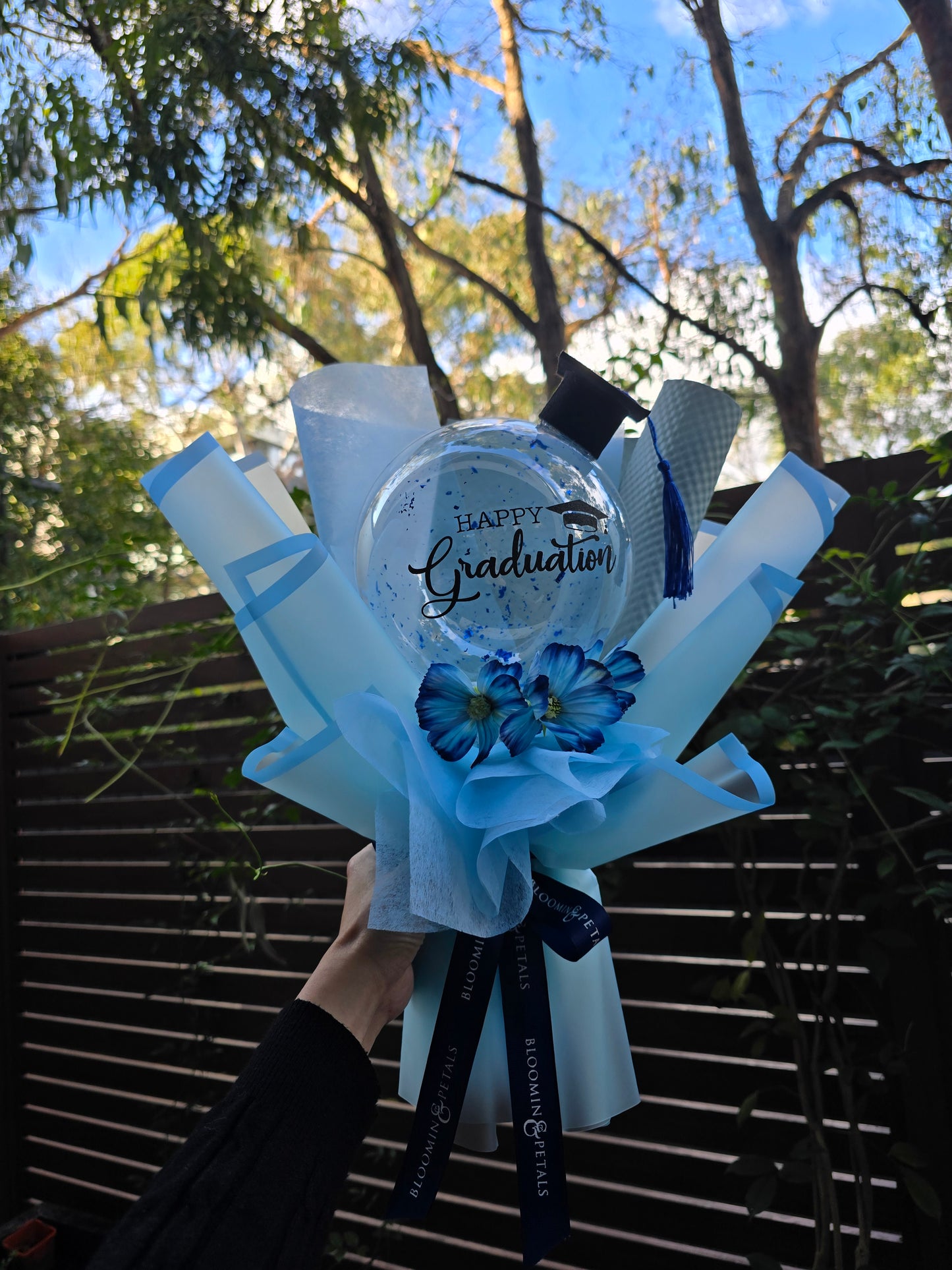 Blue Graduation Balloon Bouquet with Artificial Flowers & Cap – Handmade Class of 2025 Gift | Buy 3 or 6 Bundles to Save More