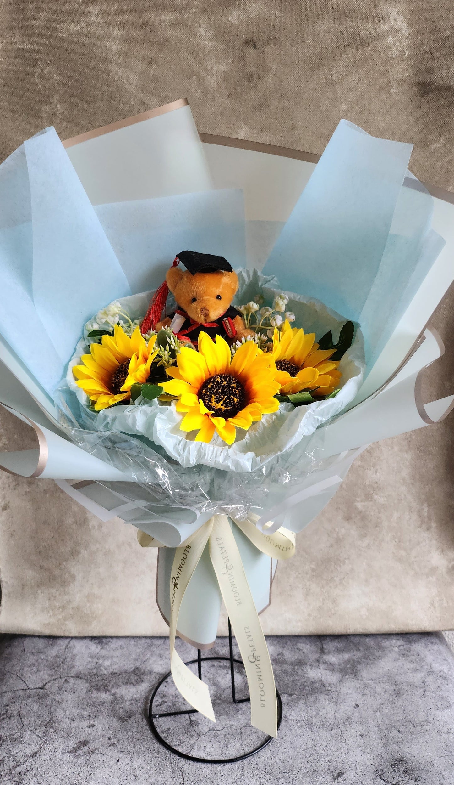 Sunflower graduation bouquet