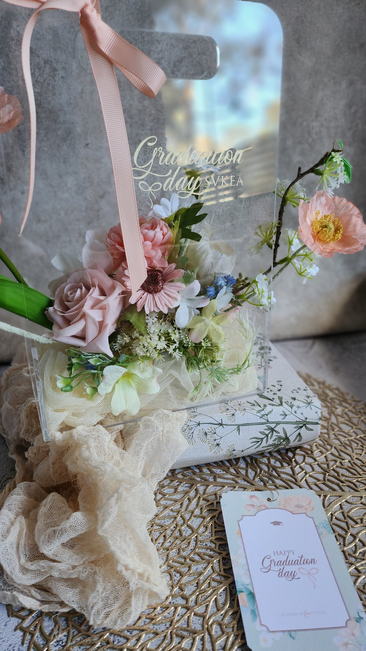 Mother's day / Anniversary / Birthday / Graduation unique gift acrylic handheld flower gift box, featuring lifelike artificial blooms