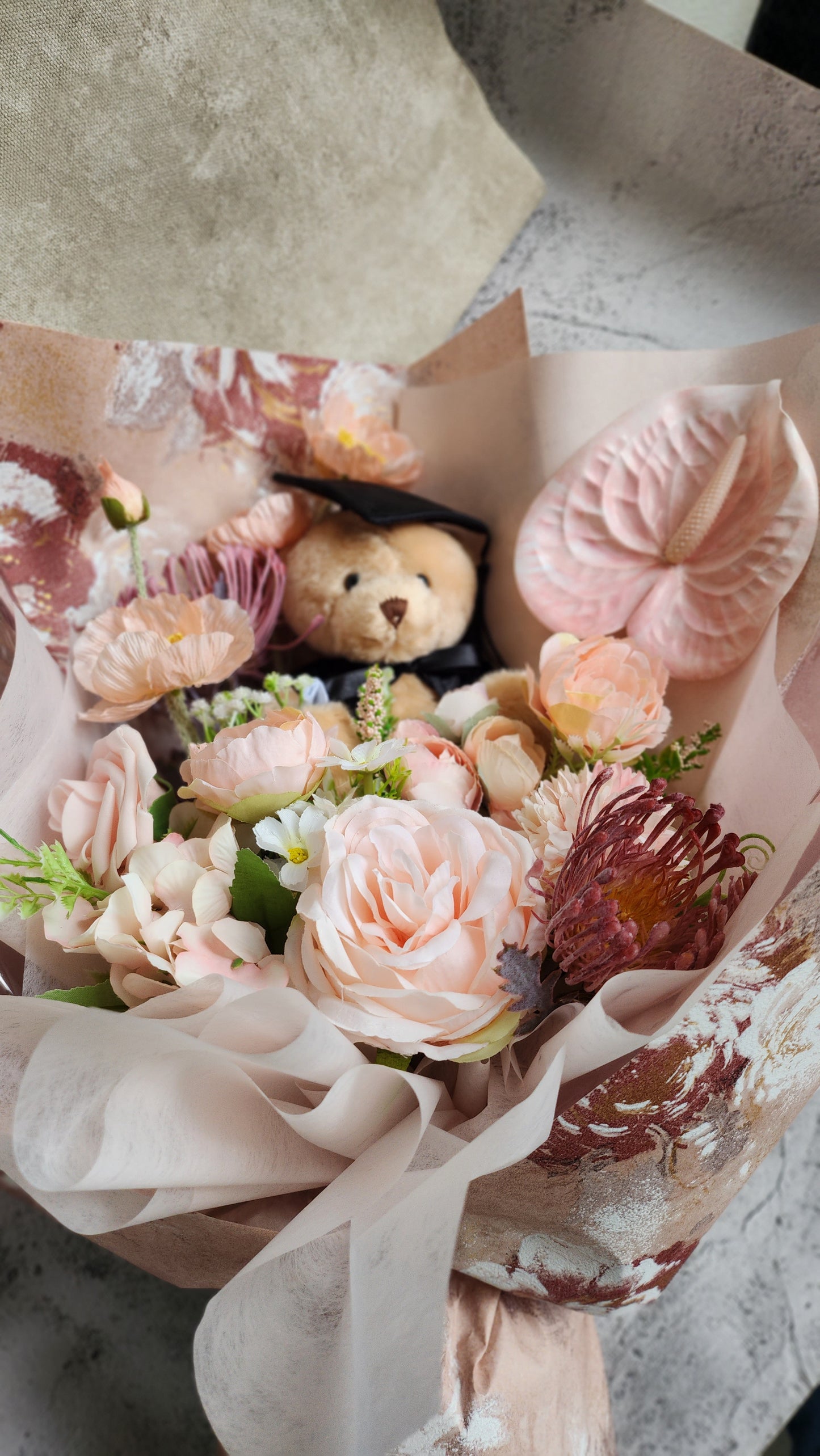 LIMITED EDITION BOUQUET WITH MEDIUM TEDDY BEAR GRADUATION BOUQUET