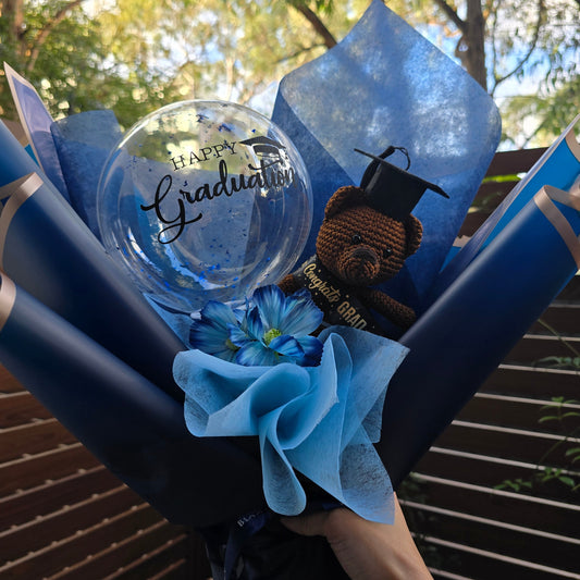 Crochet teddy bear with balloon perfect bouquet for your graduation