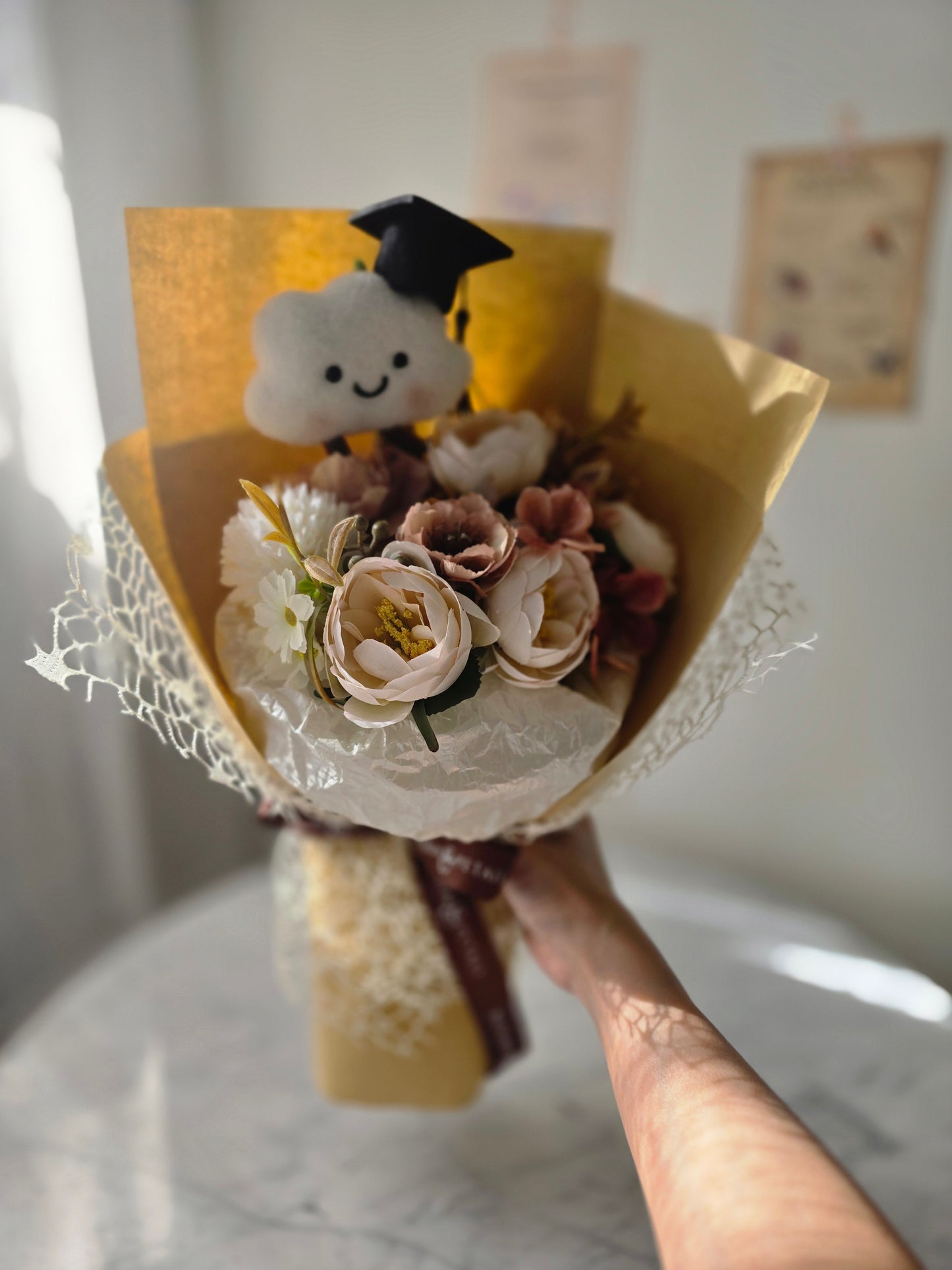 NEW CLOUD PLUSHIE NEUTRAL GRADUATION BOUQUET