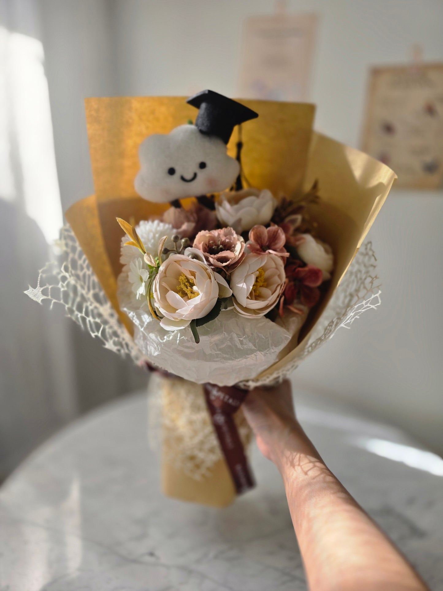 NEW CLOUD PLUSHIE NEUTRAL GRADUATION BOUQUET