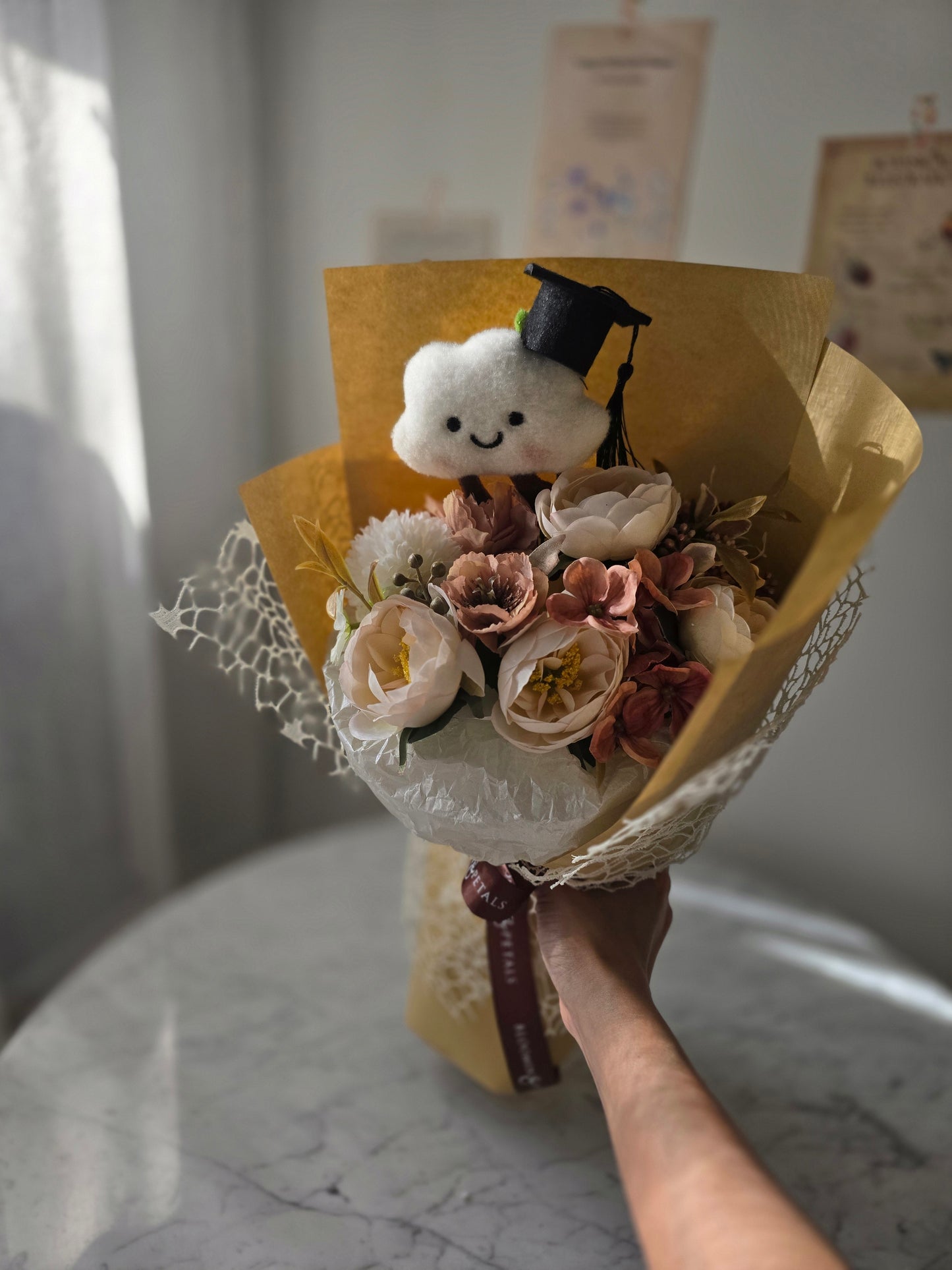 NEW CLOUD PLUSHIE NEUTRAL GRADUATION BOUQUET