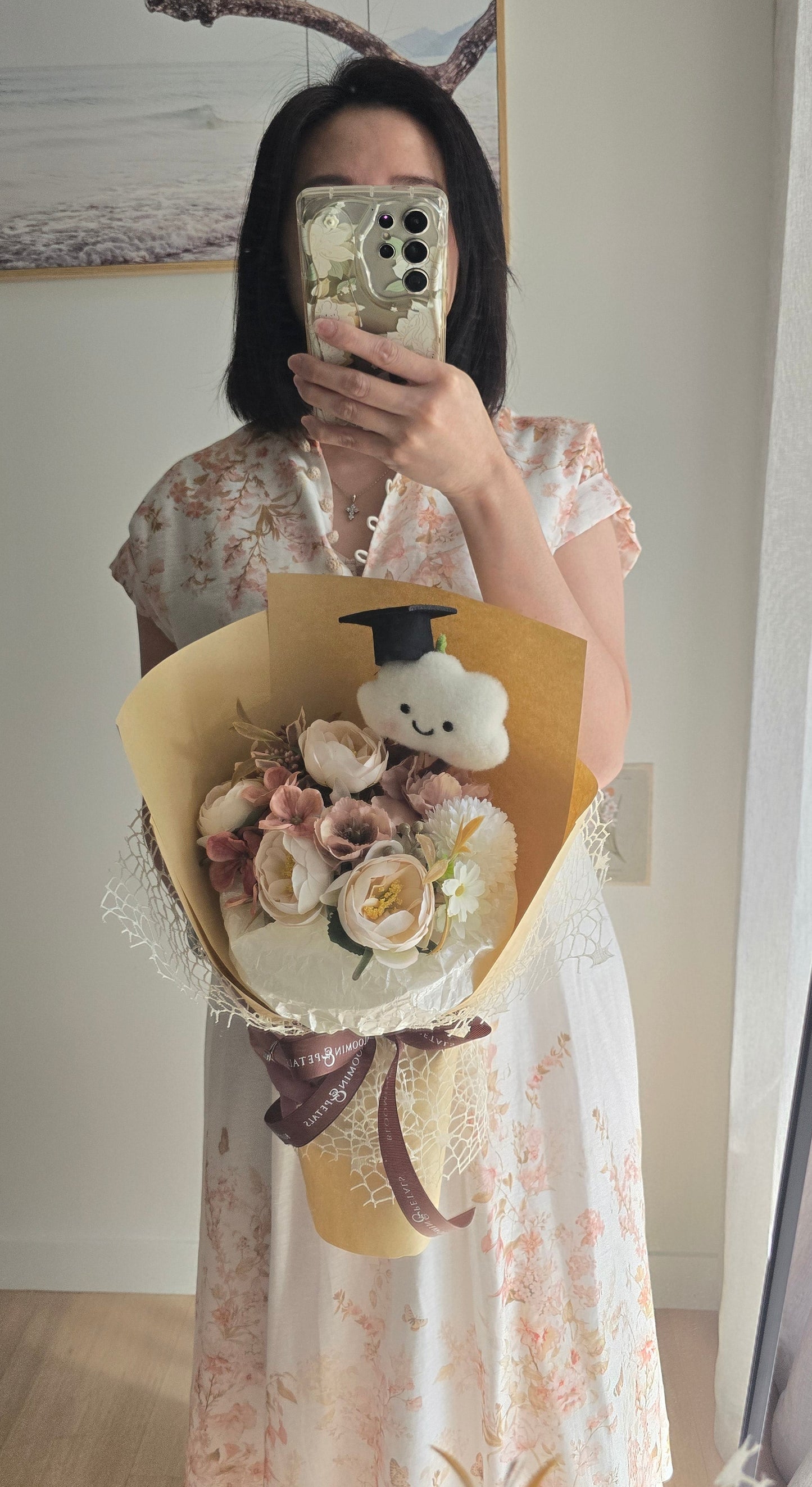 NEW CLOUD PLUSHIE NEUTRAL GRADUATION BOUQUET