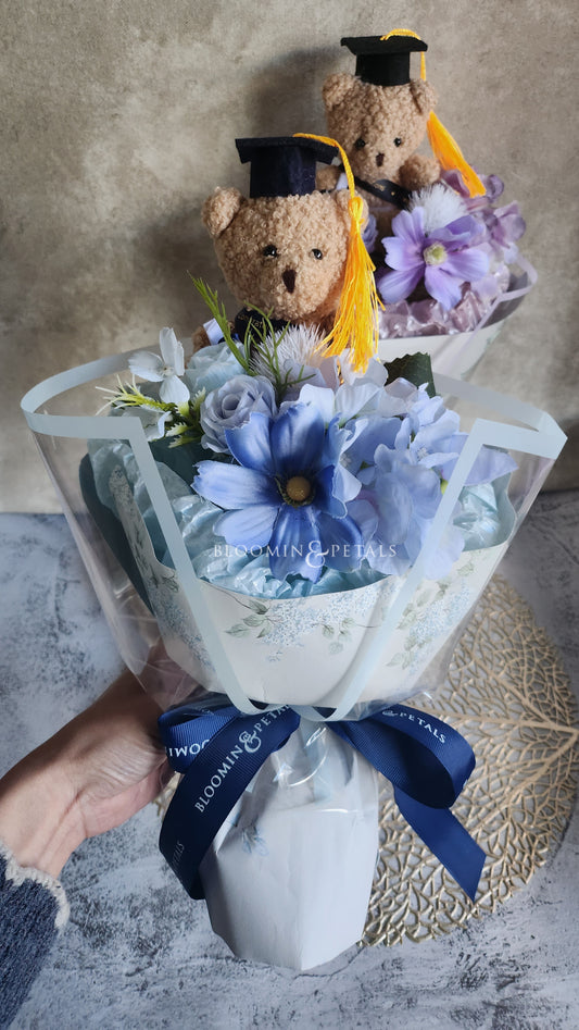 Mini mixed graduation bouquet