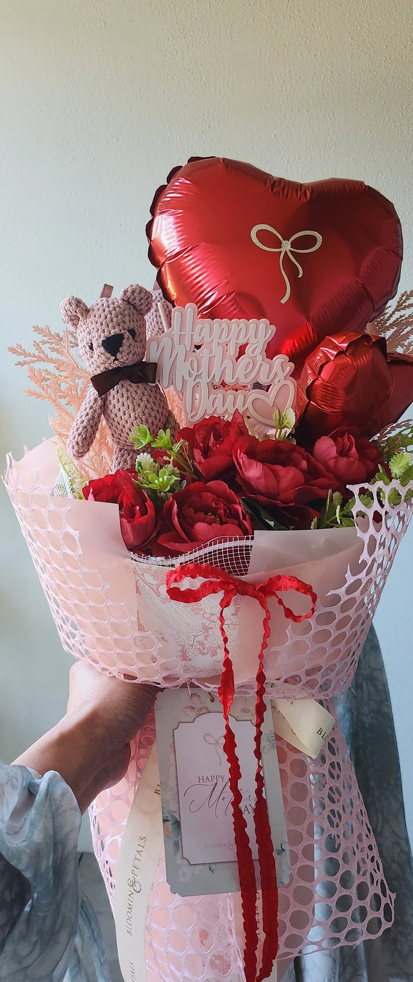 Mother's day unique gift red heart balloon flower bouquet