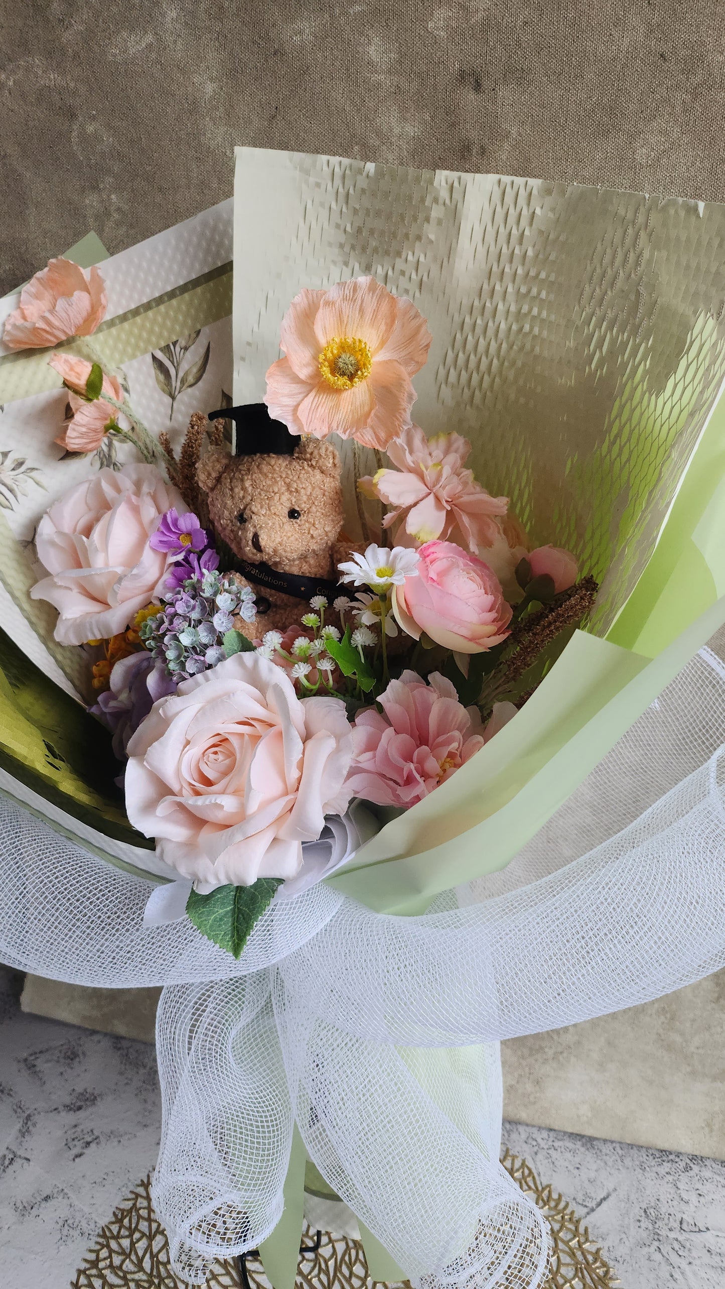 LIMITED EDITION BOUQUET WITH MEDIUM TEDDY BEAR GRADUATION BOUQUET